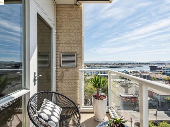 222 Broadway 1301, Oakland CA 94607