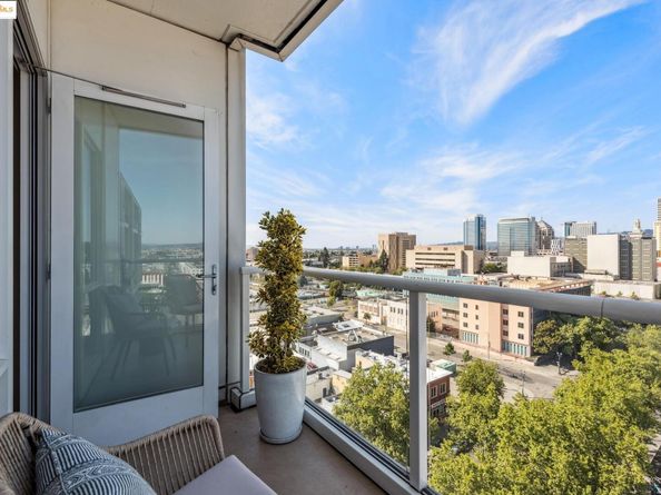 222 Broadway 1301, Oakland CA 94607
