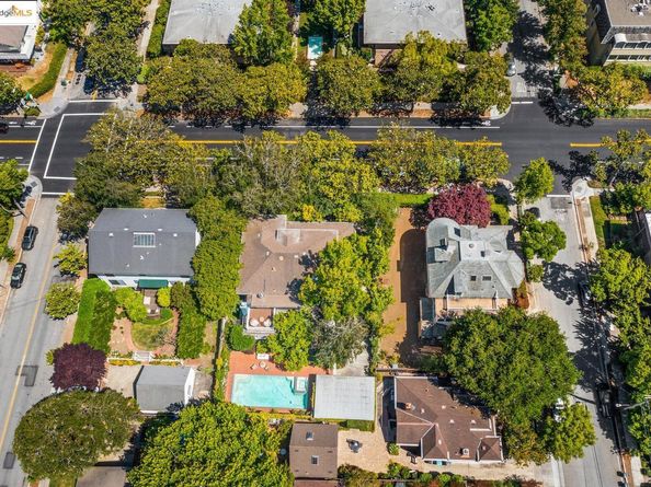 765 University Ave, Palo Alto CA 94301