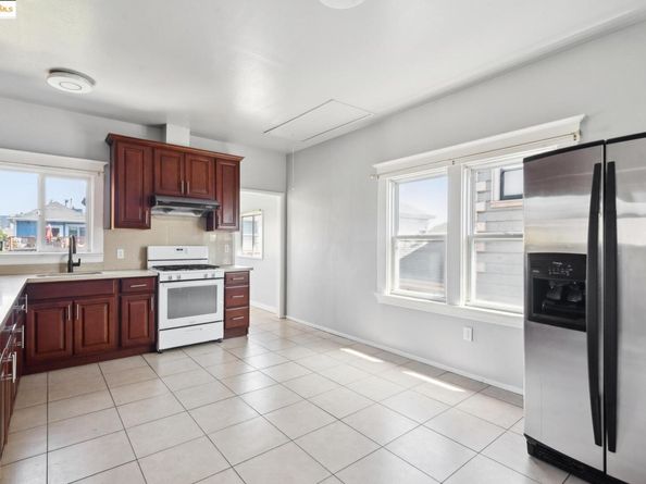 1810 Adeline St, Oakland CA 94607