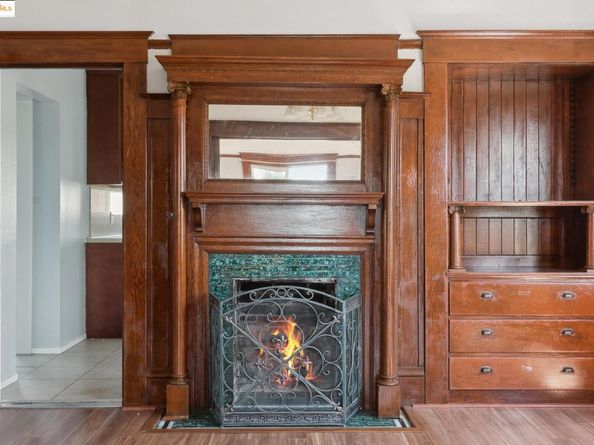 1810 Adeline St, Oakland CA 94607