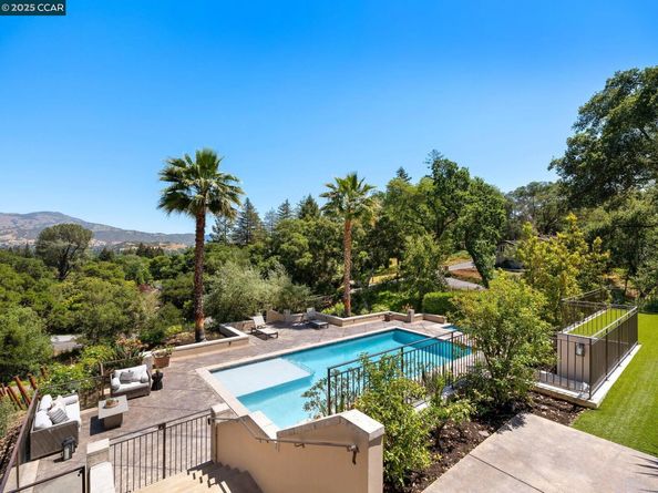 1 Sky Terrace, Danville CA 94526