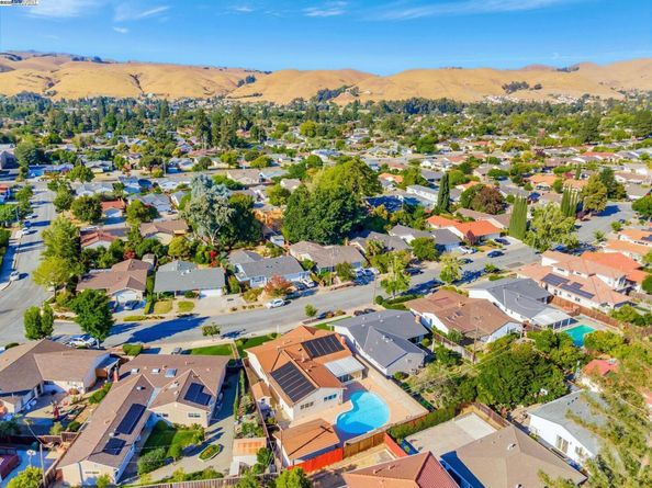 41519 Apricot Ln, Fremont CA 94539