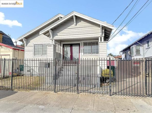 5540 E 17Th St, Oakland CA 94621