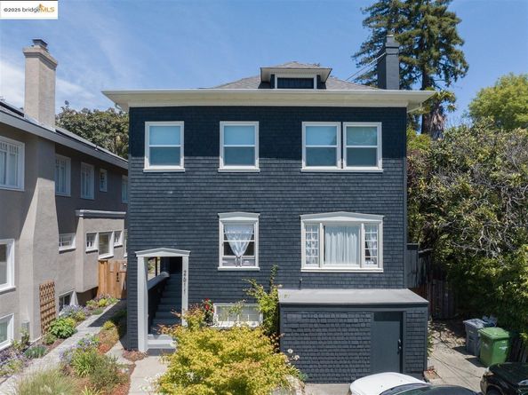 2611 Piedmont Ave 4, Berkeley CA 94704