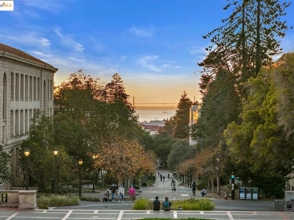 2611 Piedmont Ave 4, Berkeley CA 94704