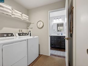 5015 Valley Crest Dr #121 121, Concord CA 94521