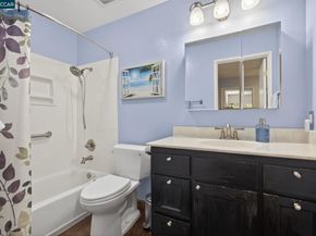 5015 Valley Crest Dr #121 121, Concord CA 94521
