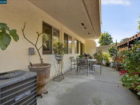 5015 Valley Crest Dr #121 121, Concord CA 94521