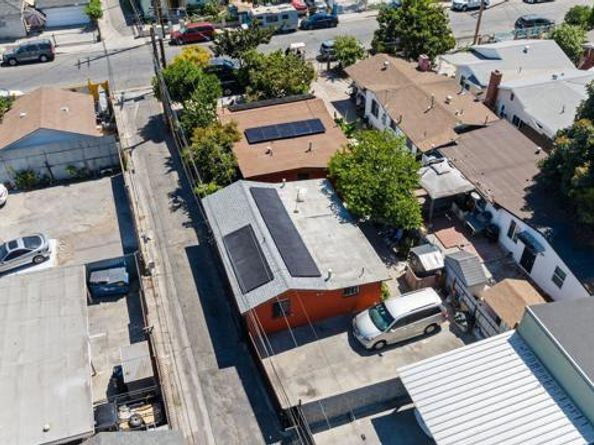 1449 E 75th Street, Los Angeles CA 90001
