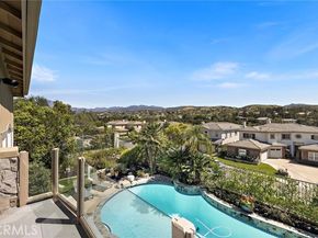 20 Edgewood, Laguna Hills CA 92679