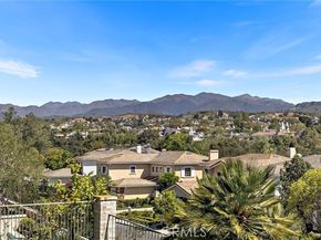 20 Edgewood, Laguna Hills CA 92679