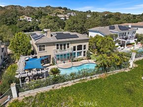 20 Edgewood, Laguna Hills CA 92679