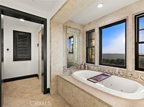 2 Galaxy Isle, Ladera Ranch CA 92694