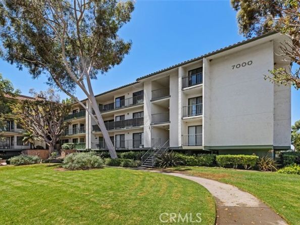 7215 Apricot, Irvine CA 92618
