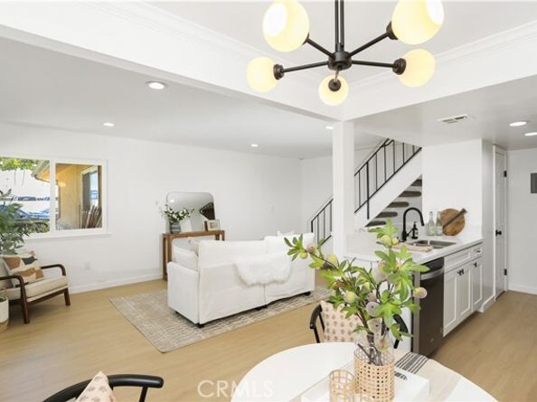 16635 Viewpoint 11b, Huntington Beach CA 92647