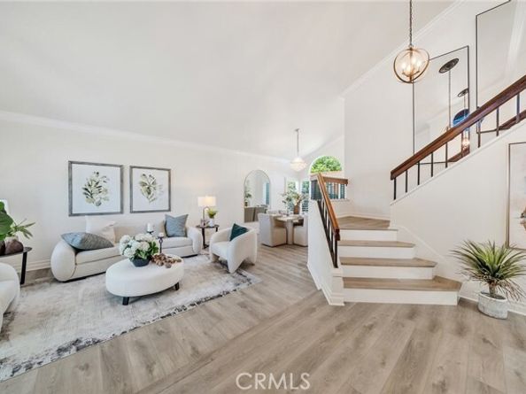 919 W 14th st, Upland CA 91786