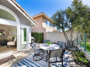4 Malaquita, Laguna Hills CA 92679