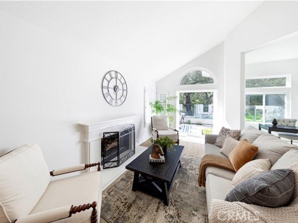 4 Malaquita, Laguna Hills CA 92679