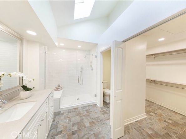 4 Malaquita, Laguna Hills CA 92679