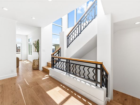 541 4th Street, Manhattan Beach CA 90266