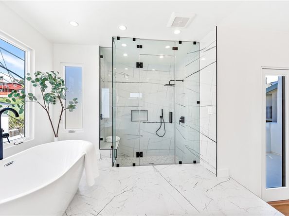 541 4th Street, Manhattan Beach CA 90266