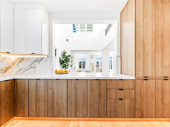 541 4th Street, Manhattan Beach CA 90266