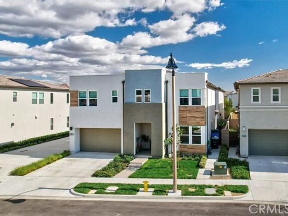 160 Brackens, Lake Forest (el Toro) CA 92630