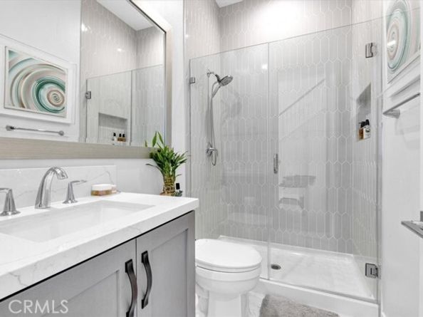 160 Brackens, Lake Forest (el Toro) CA 92630
