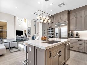 160 Brackens, Lake Forest (el Toro) CA 92630