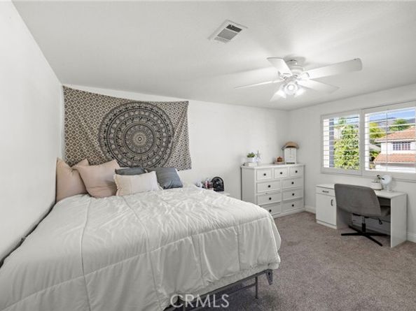19331 Sleeping Oak, Lake Forest (el Toro) CA 92679