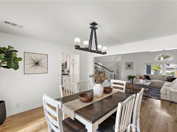 19331 Sleeping Oak, Lake Forest (el Toro) CA 92679