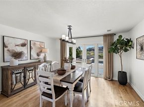 19331 Sleeping Oak, Lake Forest (el Toro) CA 92679