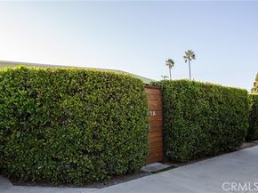 541 Bernard St, Costa Mesa CA 92627