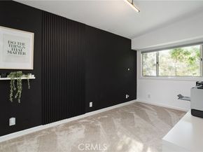 541 Bernard St, Costa Mesa CA 92627