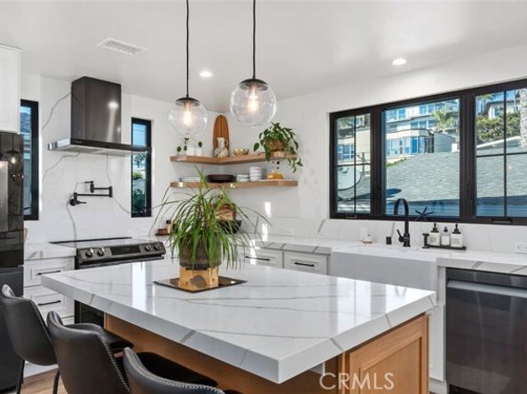 34011 El Contento, Dana Point CA 92629