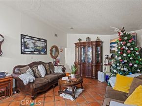 14263 Hubbard, Sylmar (los Angeles) CA 91342