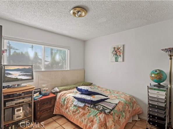 14263 Hubbard, Sylmar (los Angeles) CA 91342