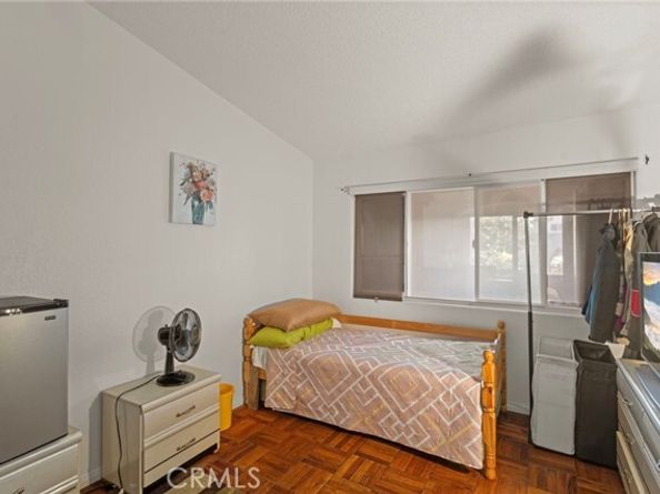 14263 Hubbard, Sylmar (los Angeles) CA 91342