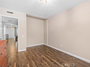 6225 Shoup Avenue 109, Woodland Hills (los Angeles) CA 91367