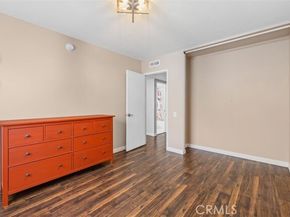 6225 Shoup Avenue 109, Woodland Hills (los Angeles) CA 91367