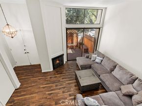 6225 Shoup Avenue 109, Woodland Hills (los Angeles) CA 91367