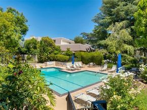 6225 Shoup Avenue 109, Woodland Hills (los Angeles) CA 91367