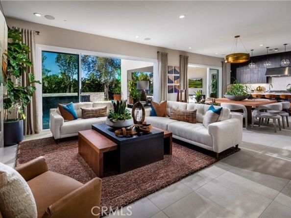 200 Paddlewheel, Lake Forest (el Toro) CA 92630