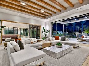 200 Paddlewheel, Lake Forest (el Toro) CA 92630