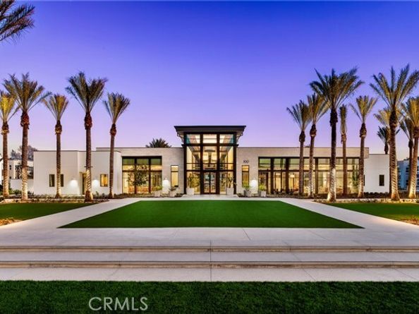200 Paddlewheel, Lake Forest (el Toro) CA 92630