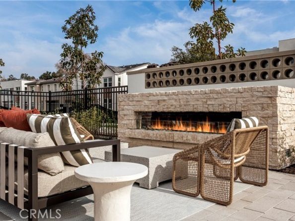 200 Paddlewheel, Lake Forest (el Toro) CA 92630