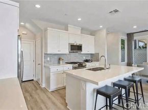 442 lobata, Irvine CA 92618