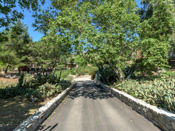 11461 Riverwood Drive, Sunland (los Angeles) CA 91040