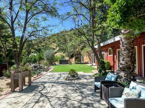 11461 Riverwood Drive, Sunland (los Angeles) CA 91040